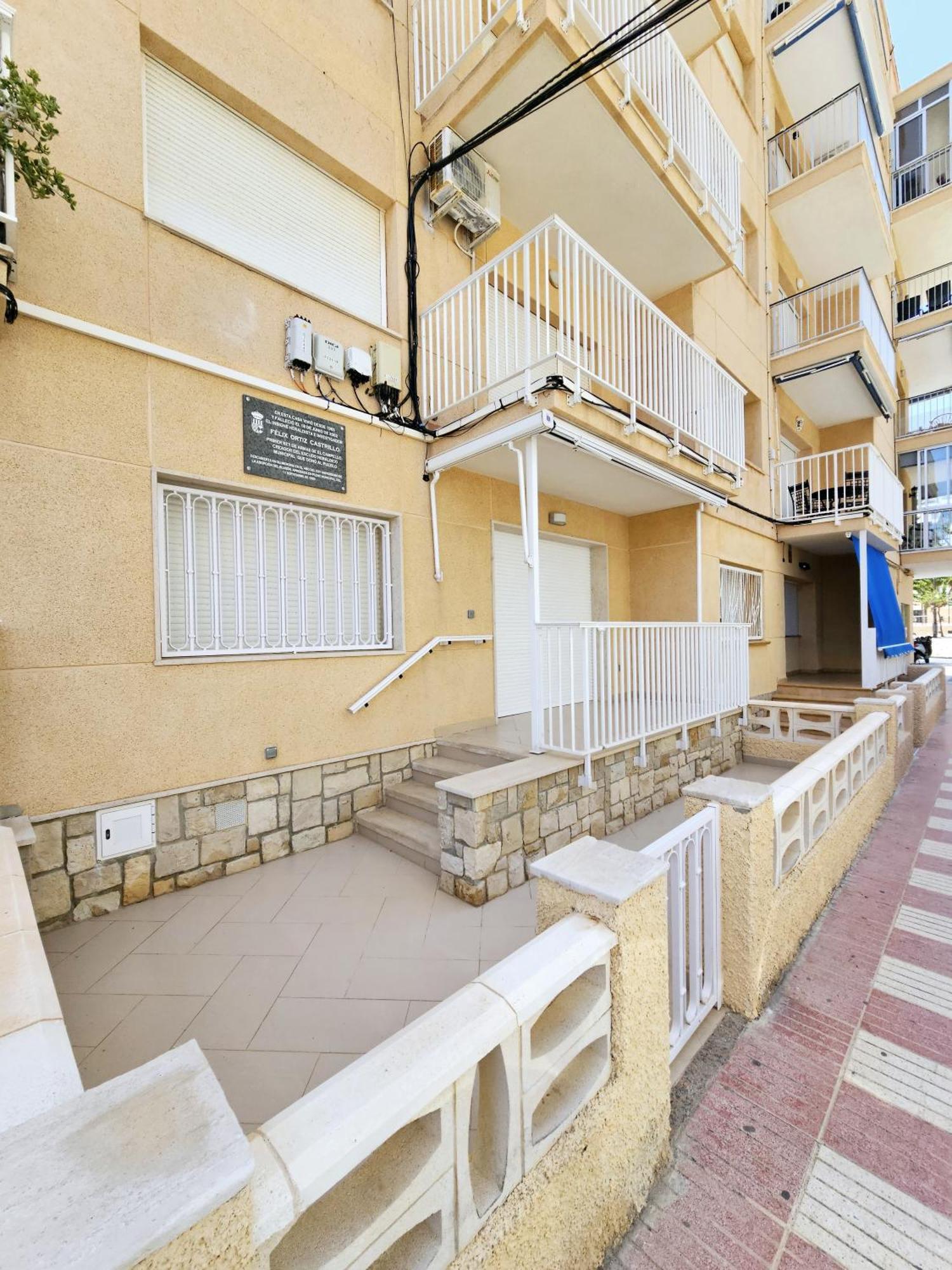 Apartamento Neptuno - Primera Linea De Playa Appartement El Campello Buitenkant foto