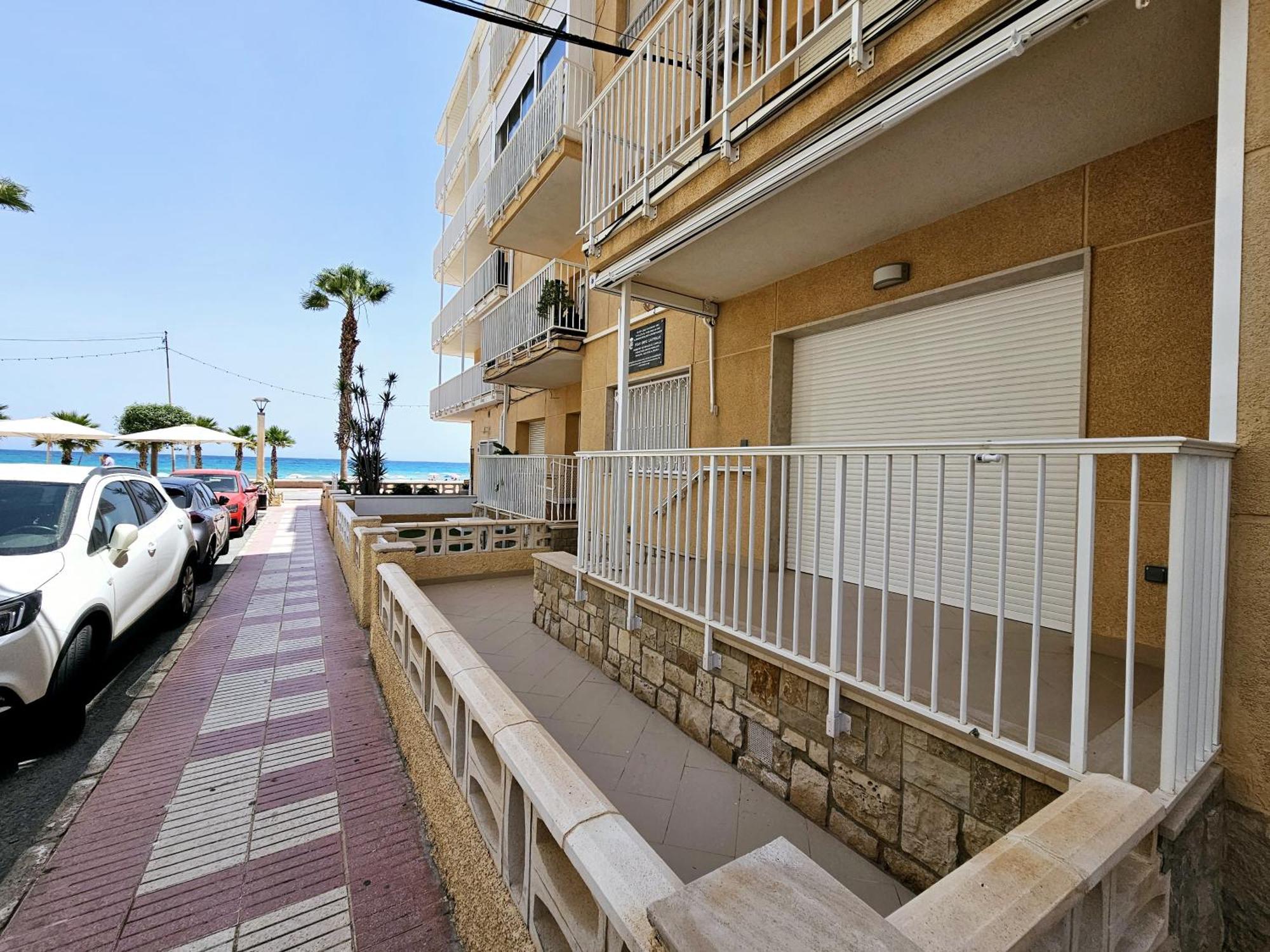 Apartamento Neptuno - Primera Linea De Playa Appartement El Campello Buitenkant foto